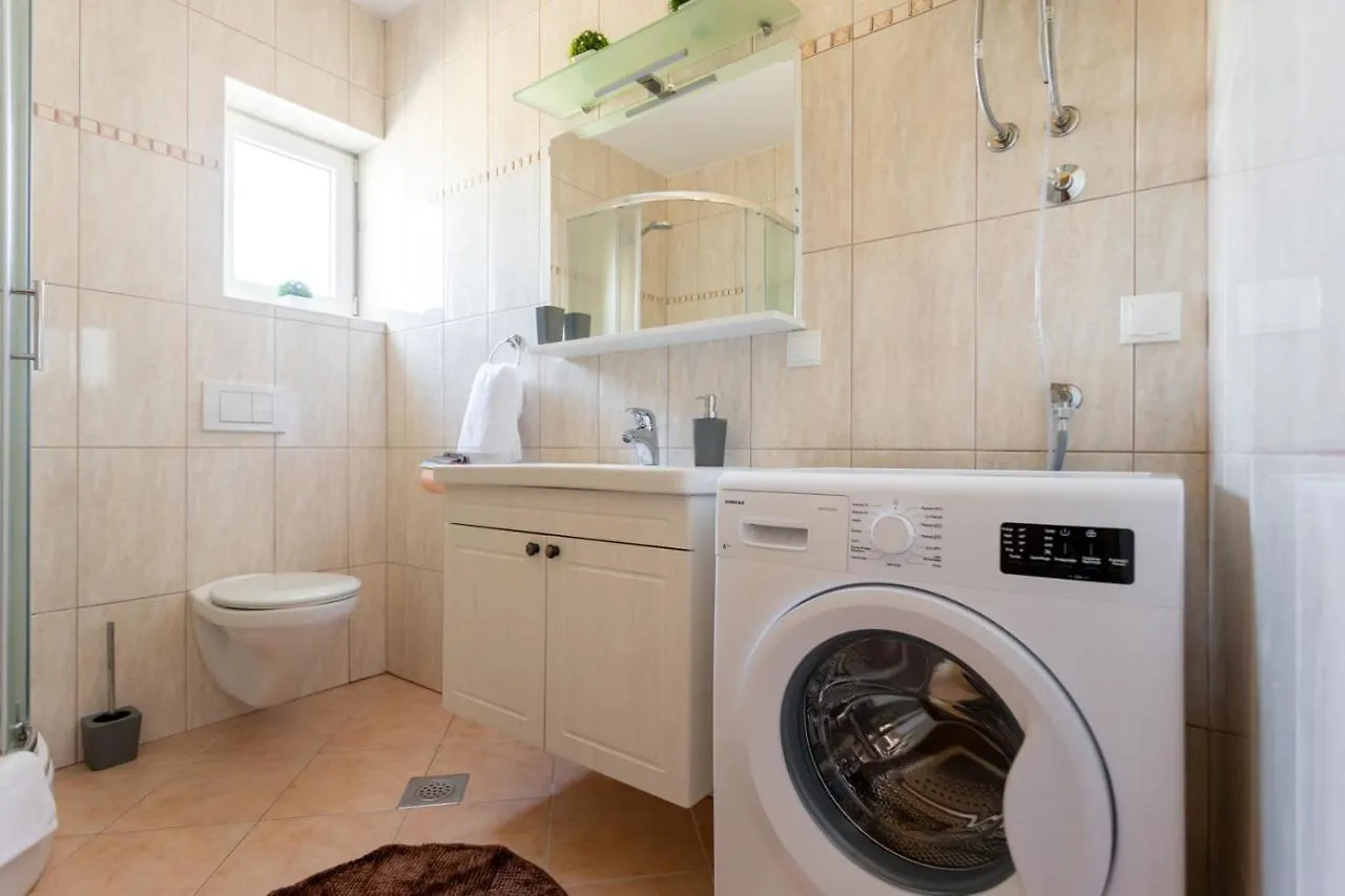 Apartment Demo Malinska