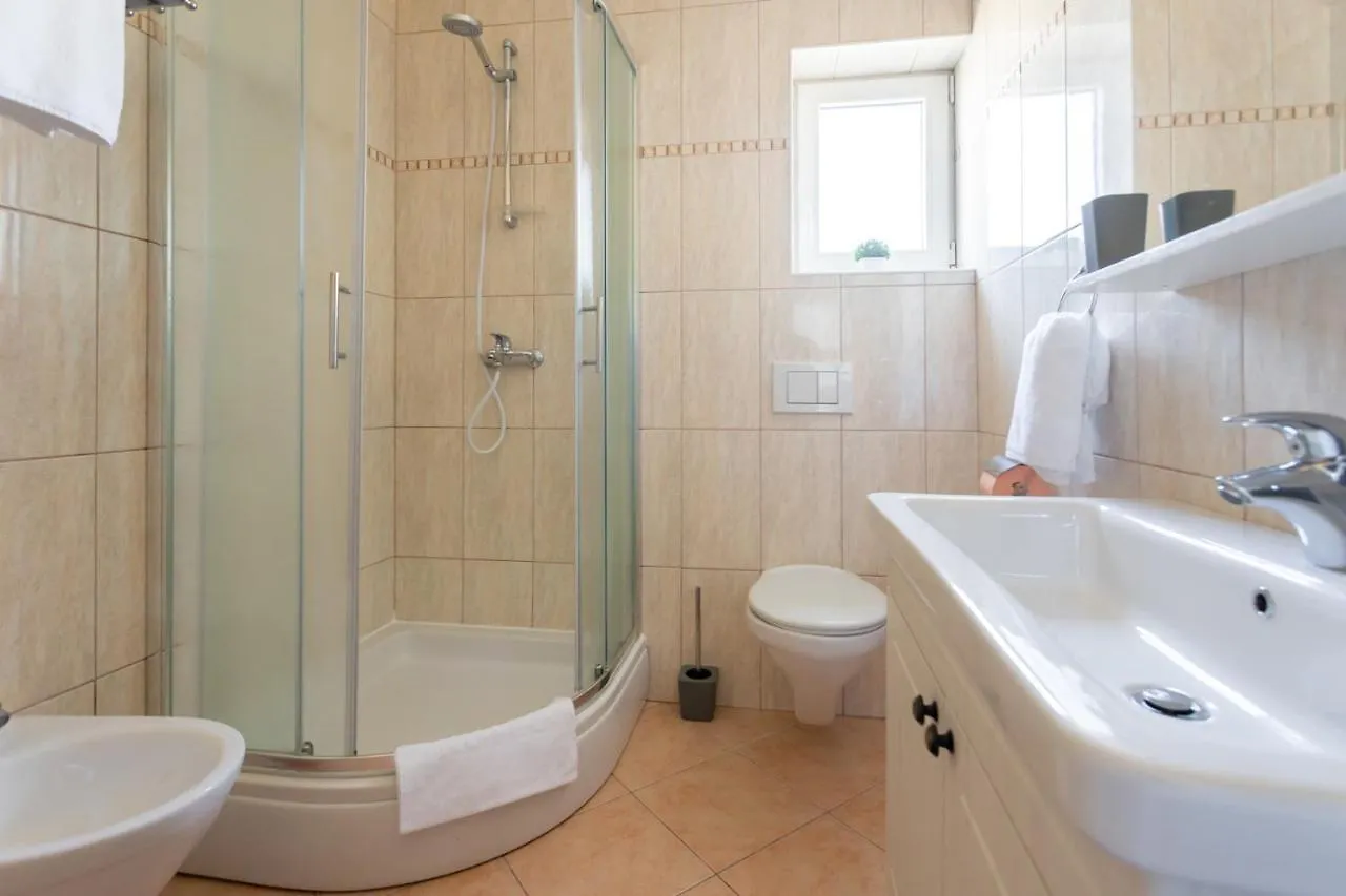 Apartment Demo Malinska Croatia